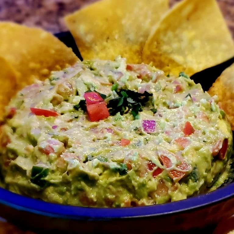 Discover Our Delicious Guacamole